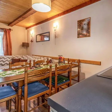 Beautiful In With Kitchen