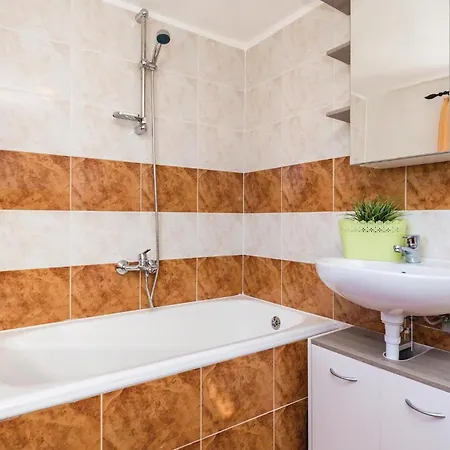 Beautiful In With Kitchen Fužine