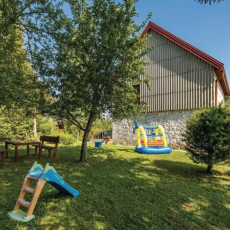 2 Bedroom In *