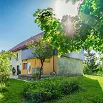 2 Bedroom In Feriehus Fužine