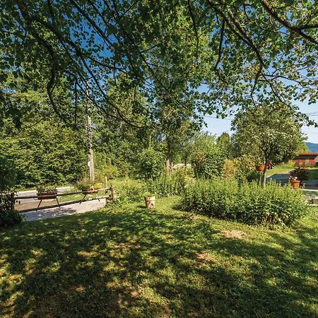 بيت للعطل 2 Bedroom Gorgeous In *