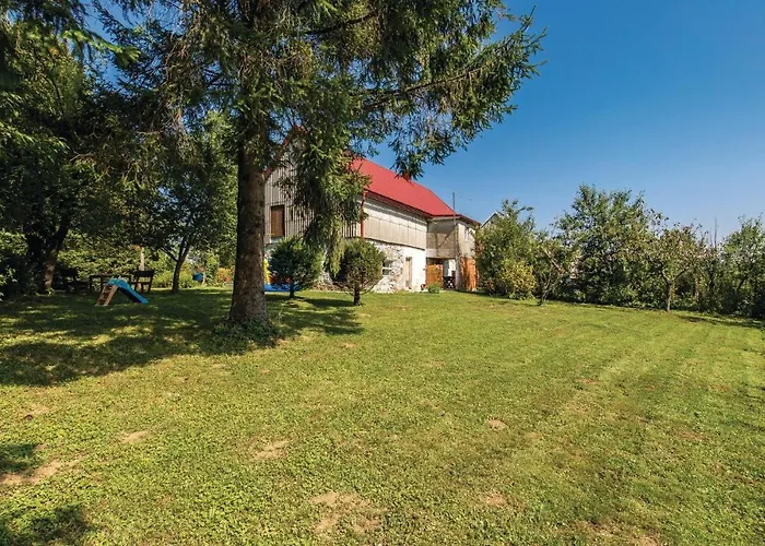 Casa vacanze 2 Bedroom In Fužine